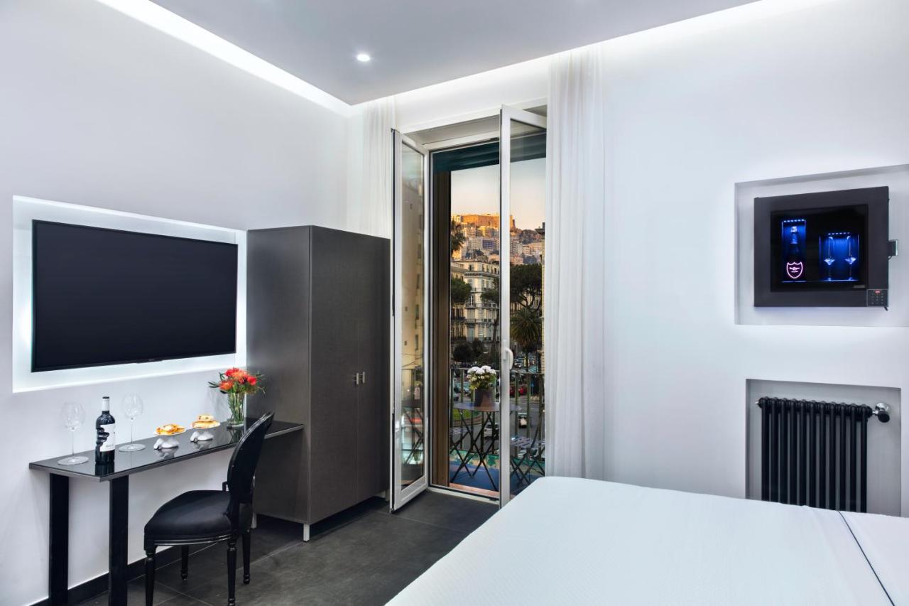 Le Stanze Del Barone Bed and Breakfast Νάπολη Εξωτερικό φωτογραφία